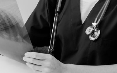 Inyección de medios de contraste a través de catéter venoso central