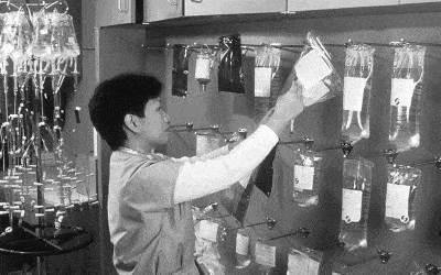 ¿Es eficaz la purga del equipo de infusión después de la administración de quimioterapia?