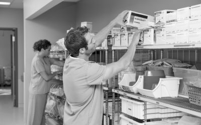 ¿Sabes qué significan los símbolos que aparecen en las etiquetas de los productos sanitarios y por qué es fundamental que los conozcas?